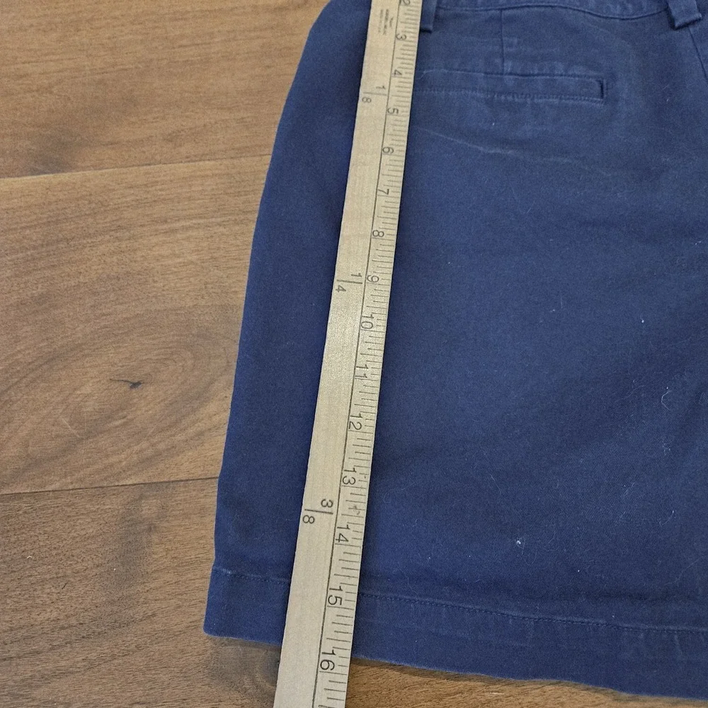 Lands' End Women's Navy Blue Chino Shorts Size 6